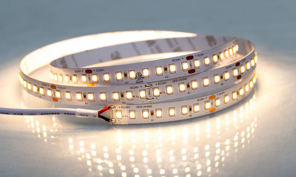 LED yarn suitable for building lighting